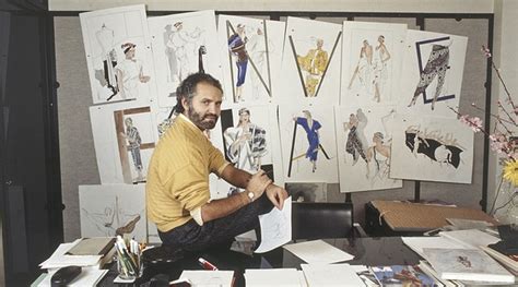 versace quando e morto|Quem foi Gianni Versace, estilista morto há 25 anos .